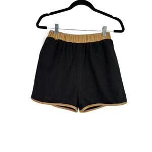 Tun Collection NWT Women’s Black Ribbed Faux Leather Accent Shorts size Medium